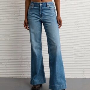 American Eagle Outfitters Next Level Stretch Super hi-Rise Flare Jeans